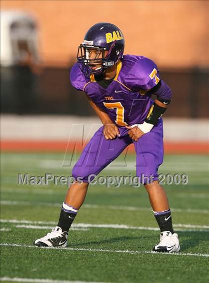 Thumbnail 2 in Ball vs. Hightower (Texas Bi-District Playoffs) photogallery.