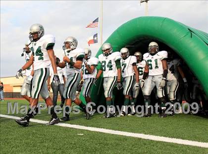 Thumbnail 3 in Ball vs. Hightower (Texas Bi-District Playoffs) photogallery.