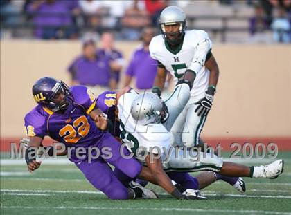 Thumbnail 1 in Ball vs. Hightower (Texas Bi-District Playoffs) photogallery.