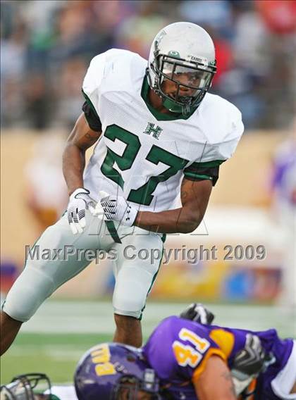 Thumbnail 2 in Ball vs. Hightower (Texas Bi-District Playoffs) photogallery.