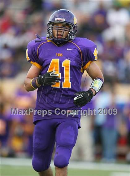 Thumbnail 3 in Ball vs. Hightower (Texas Bi-District Playoffs) photogallery.