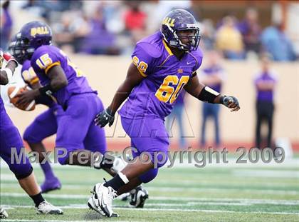 Thumbnail 3 in Ball vs. Hightower (Texas Bi-District Playoffs) photogallery.