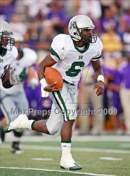 Thumbnail 2 in Ball vs. Hightower (Texas Bi-District Playoffs) photogallery.