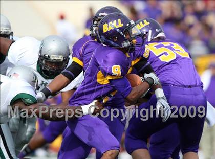 Thumbnail 2 in Ball vs. Hightower (Texas Bi-District Playoffs) photogallery.