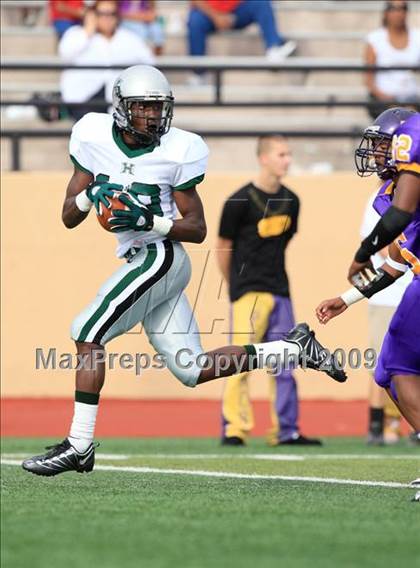 Thumbnail 3 in Ball vs. Hightower (Texas Bi-District Playoffs) photogallery.