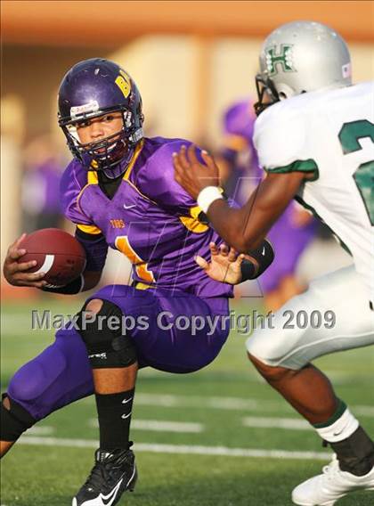 Thumbnail 2 in Ball vs. Hightower (Texas Bi-District Playoffs) photogallery.