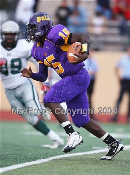 Thumbnail 2 in Ball vs. Hightower (Texas Bi-District Playoffs) photogallery.
