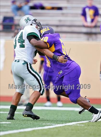 Thumbnail 3 in Ball vs. Hightower (Texas Bi-District Playoffs) photogallery.