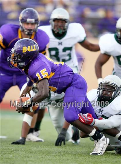 Thumbnail 1 in Ball vs. Hightower (Texas Bi-District Playoffs) photogallery.