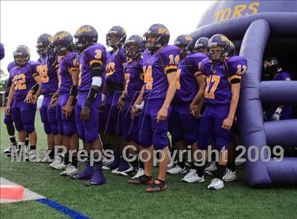 Thumbnail 2 in Ball vs. Hightower (Texas Bi-District Playoffs) photogallery.