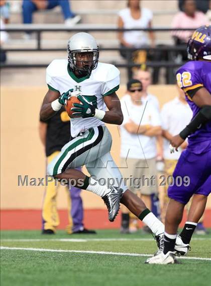 Thumbnail 2 in Ball vs. Hightower (Texas Bi-District Playoffs) photogallery.