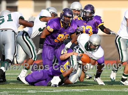 Thumbnail 3 in Ball vs. Hightower (Texas Bi-District Playoffs) photogallery.