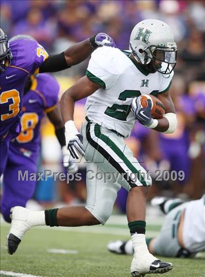 Thumbnail 2 in Ball vs. Hightower (Texas Bi-District Playoffs) photogallery.