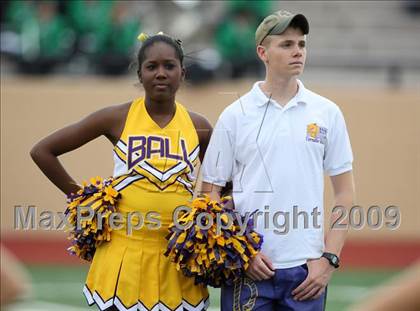 Thumbnail 1 in Ball vs. Hightower (Texas Bi-District Playoffs) photogallery.