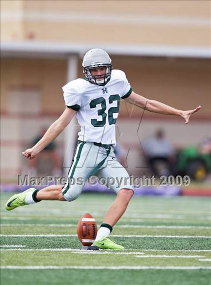 Thumbnail 3 in Ball vs. Hightower (Texas Bi-District Playoffs) photogallery.
