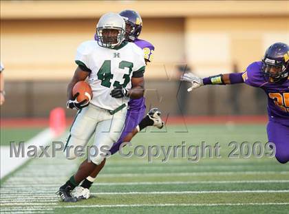 Thumbnail 3 in Ball vs. Hightower (Texas Bi-District Playoffs) photogallery.