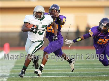 Thumbnail 2 in Ball vs. Hightower (Texas Bi-District Playoffs) photogallery.