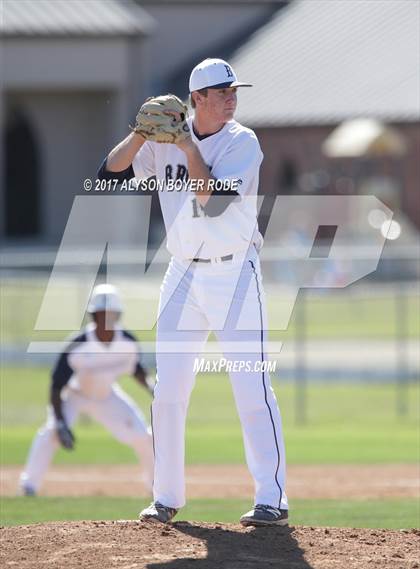 Thumbnail 2 in Concordia Lutheran vs. Bryan photogallery.