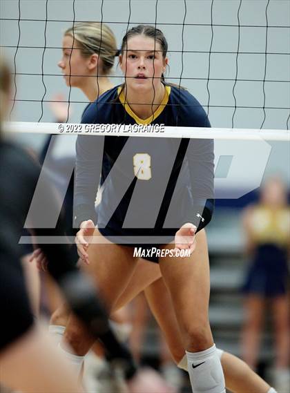 Thumbnail 2 in Guyer vs. Highland Park (UIL 6A Regional Quarterfinals) photogallery.