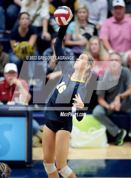 Thumbnail 1 in Guyer vs. Highland Park (UIL 6A Regional Quarterfinals) photogallery.