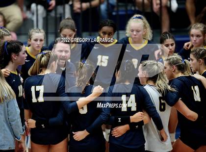 Thumbnail 3 in Guyer vs. Highland Park (UIL 6A Regional Quarterfinals) photogallery.