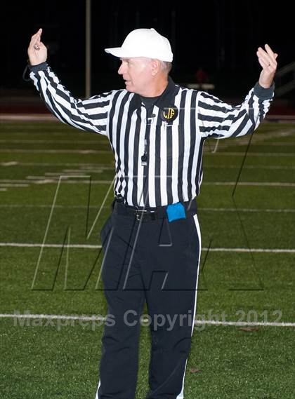 Thumbnail 3 in Bellarmine vs. St. Ignatius (CIF CCS Open Division Final) photogallery.