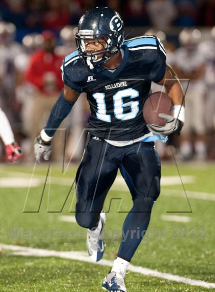 Thumbnail 2 in Bellarmine vs. St. Ignatius (CIF CCS Open Division Final) photogallery.