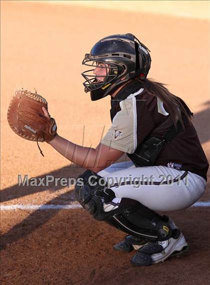 Thumbnail 3 in Santiago vs. Canyon (CIF SS D1 Final) photogallery.