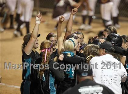 Thumbnail 3 in Santiago vs. Canyon (CIF SS D1 Final) photogallery.