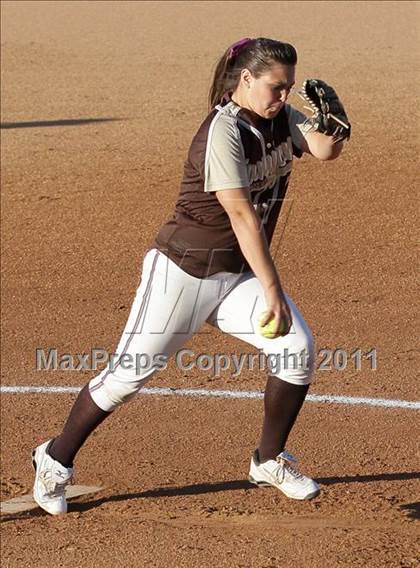 Thumbnail 2 in Santiago vs. Canyon (CIF SS D1 Final) photogallery.