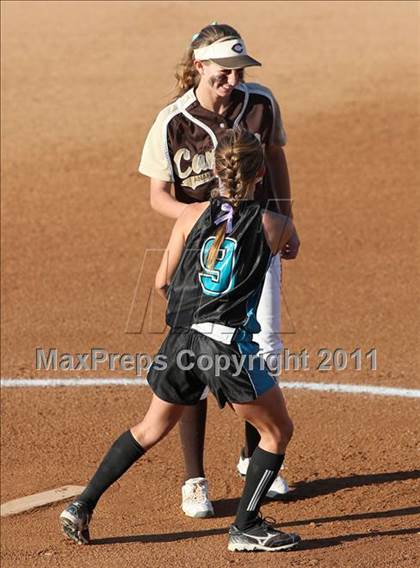 Thumbnail 2 in Santiago vs. Canyon (CIF SS D1 Final) photogallery.