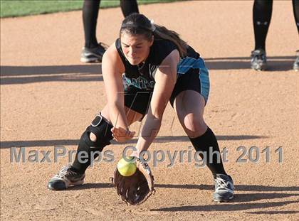 Thumbnail 3 in Santiago vs. Canyon (CIF SS D1 Final) photogallery.