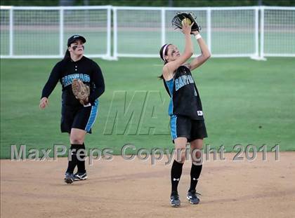 Thumbnail 1 in Santiago vs. Canyon (CIF SS D1 Final) photogallery.