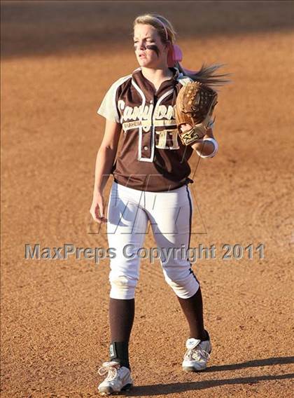 Thumbnail 2 in Santiago vs. Canyon (CIF SS D1 Final) photogallery.