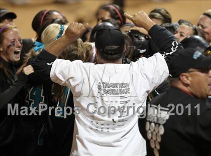 Thumbnail 1 in Santiago vs. Canyon (CIF SS D1 Final) photogallery.