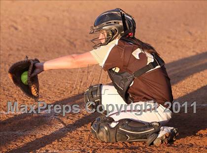 Thumbnail 3 in Santiago vs. Canyon (CIF SS D1 Final) photogallery.