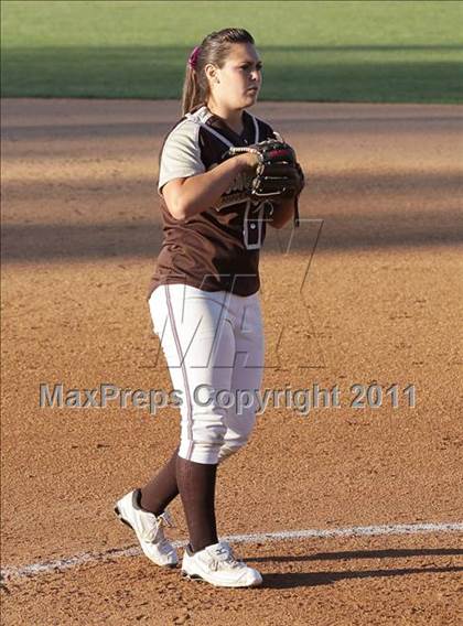 Thumbnail 3 in Santiago vs. Canyon (CIF SS D1 Final) photogallery.