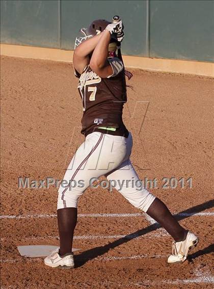 Thumbnail 3 in Santiago vs. Canyon (CIF SS D1 Final) photogallery.