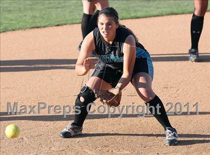 Thumbnail 2 in Santiago vs. Canyon (CIF SS D1 Final) photogallery.