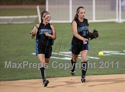 Thumbnail 2 in Santiago vs. Canyon (CIF SS D1 Final) photogallery.