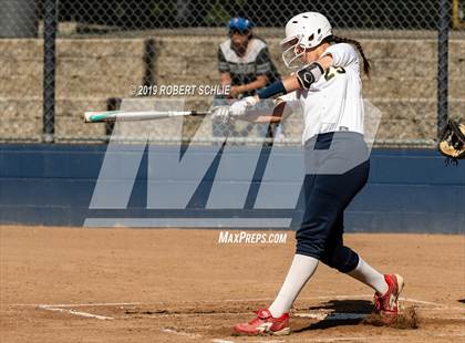 Thumbnail 2 in Del Campo @ Oak Ridge photogallery.