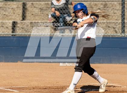 Thumbnail 2 in Del Campo @ Oak Ridge photogallery.