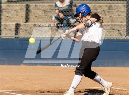 Thumbnail 1 in Del Campo @ Oak Ridge photogallery.