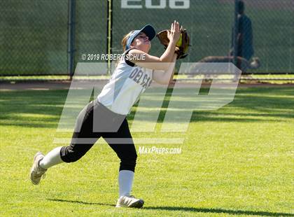 Thumbnail 1 in Del Campo @ Oak Ridge photogallery.