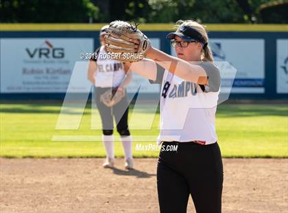 Thumbnail 1 in Del Campo @ Oak Ridge photogallery.