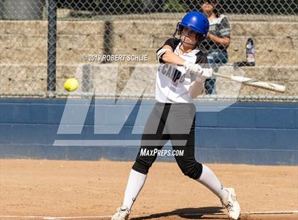 Thumbnail 2 in Del Campo @ Oak Ridge photogallery.