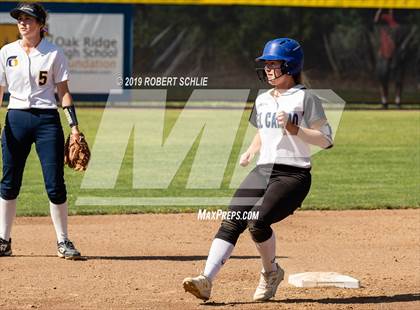 Thumbnail 1 in Del Campo @ Oak Ridge photogallery.