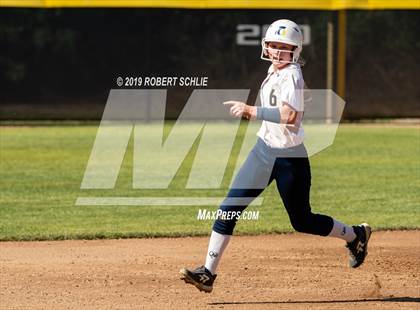 Thumbnail 2 in Del Campo @ Oak Ridge photogallery.