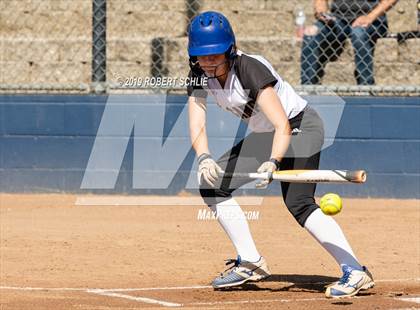 Thumbnail 1 in Del Campo @ Oak Ridge photogallery.