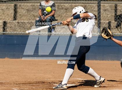 Thumbnail 1 in Del Campo @ Oak Ridge photogallery.